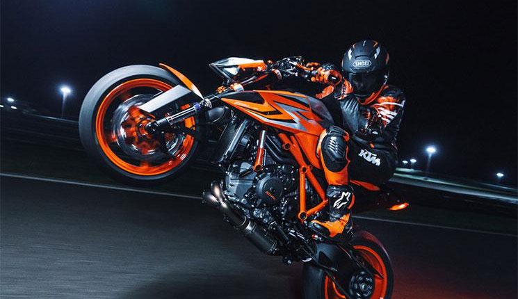 KTM1290SuperDukeREVO 2022 4 compressed