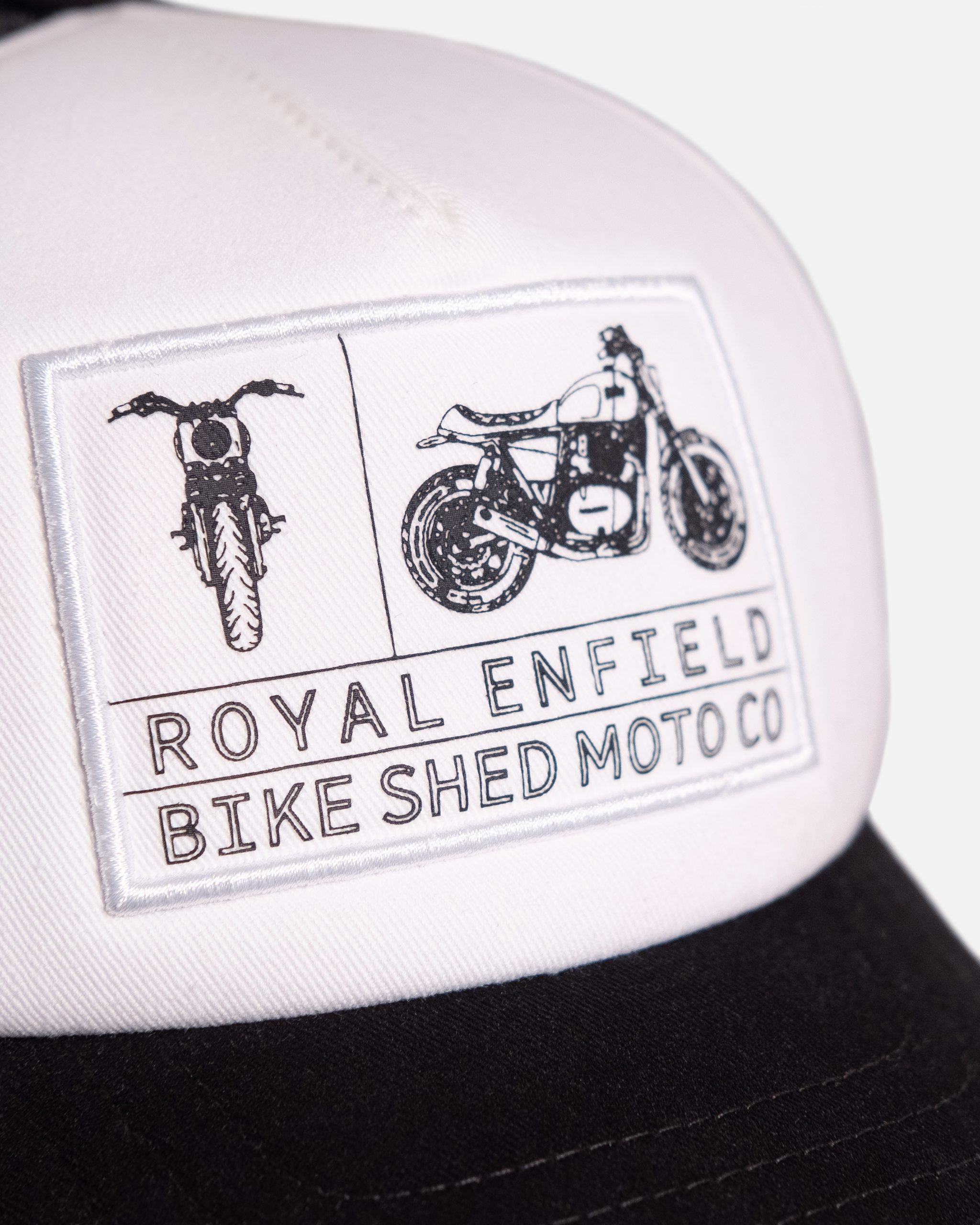 ROYAL ENFIELD CAP BLK WHT 2 scaled